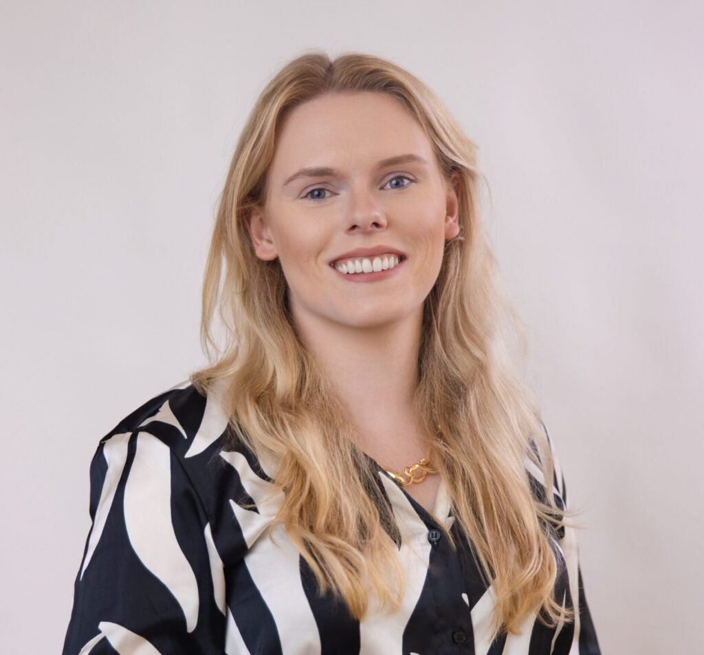 Jen Roberts-Woods